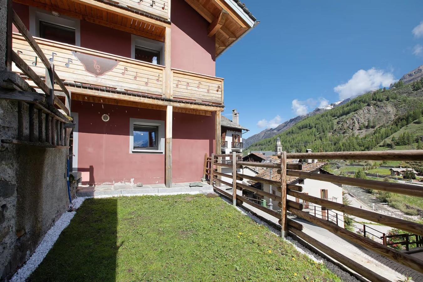 Maison De La Musique Cogne Buitenkant foto